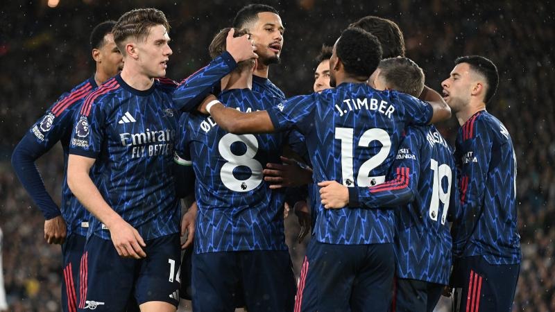 NBA中国德比：杨瀚森PK李凯尔，开拓者战爵士，期待杨瀚森出场！